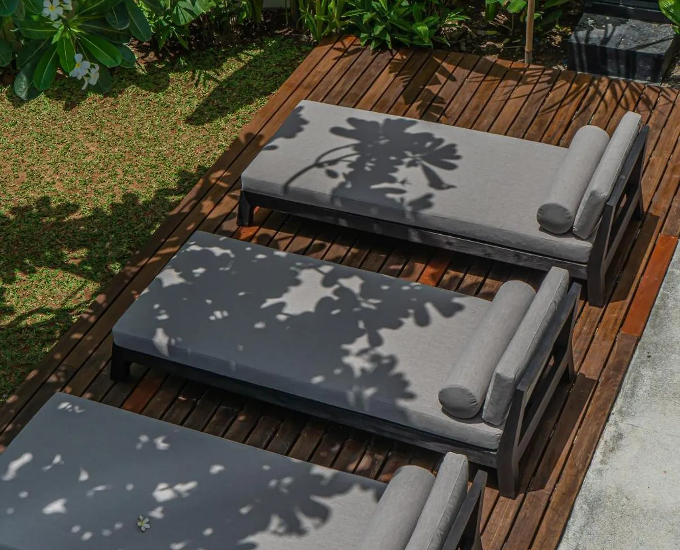 Villa Prana - High End Boutique Style Interior Design 5 Bedroom Villa Canggu