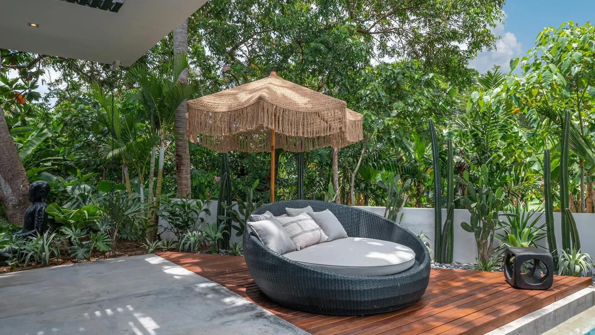 Villa Prana - High End Boutique Style Interior Design 5 Bedroom Villa Canggu  0*, Canggu (Bali) Indonesia