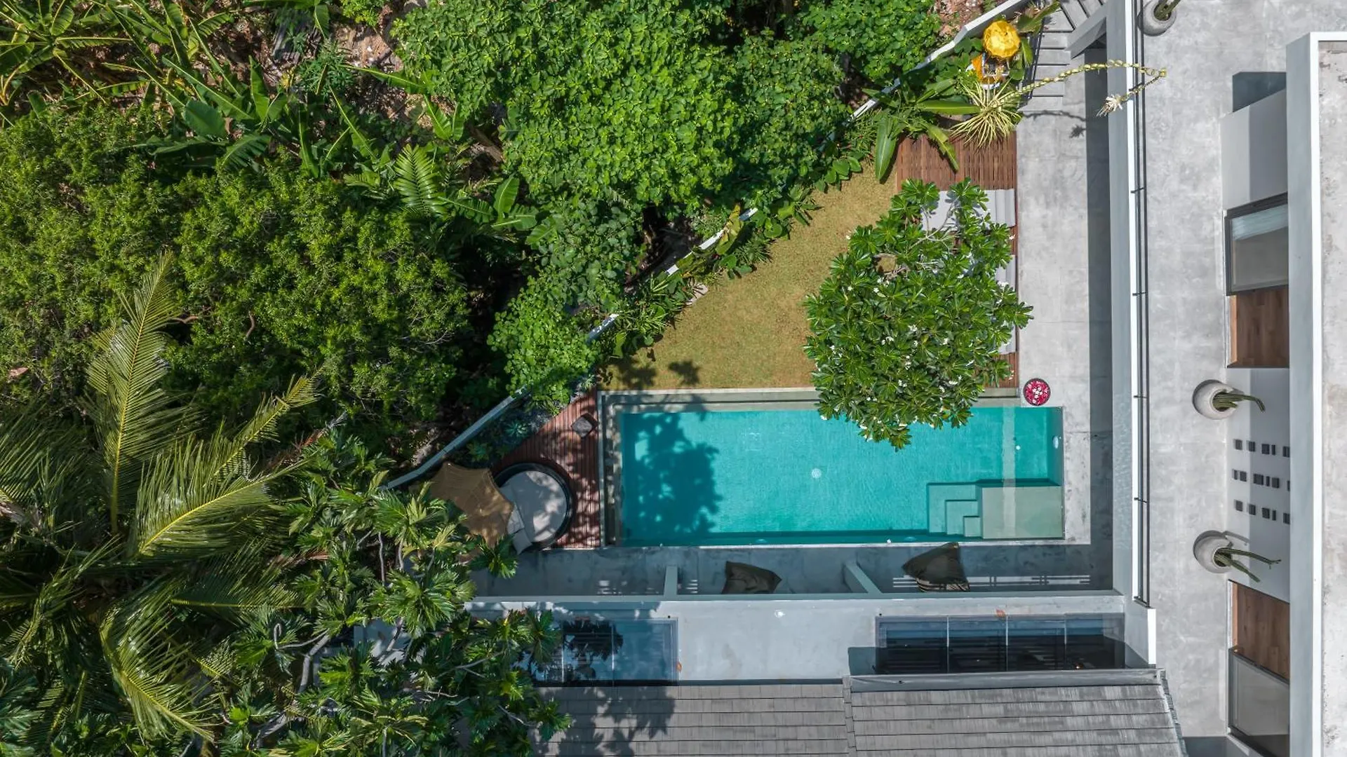 Villa Prana - High End Boutique Style Interior Design 5 Bedroom Villa Canggu