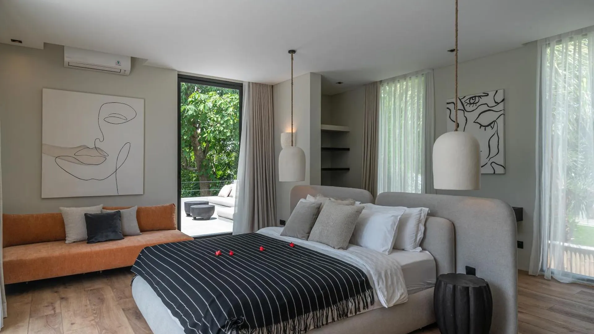 Villa Prana - High End Boutique Style Interior Design 5 Bedroom Villa Canggu