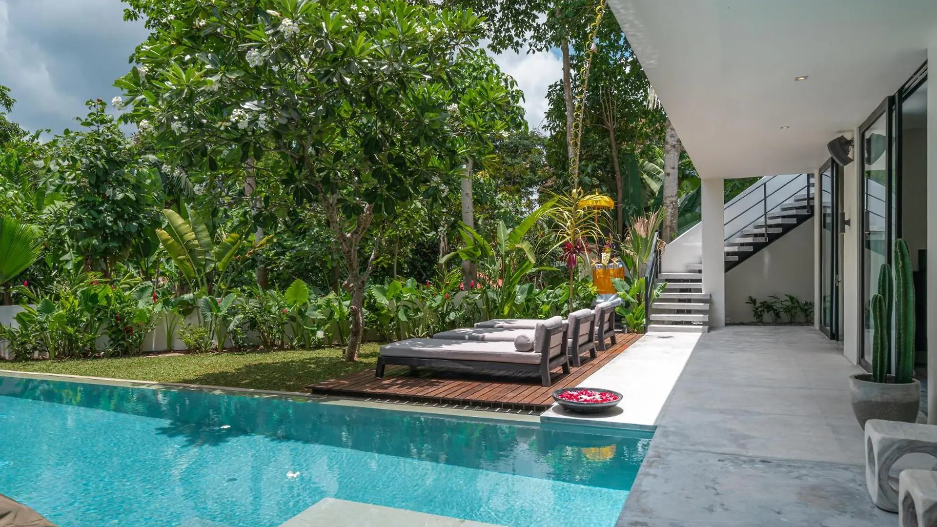 Villa Prana - High End Boutique Style Interior Design 5 Bedroom Villa Canggu  0*, Canggu (Bali) Indonesia