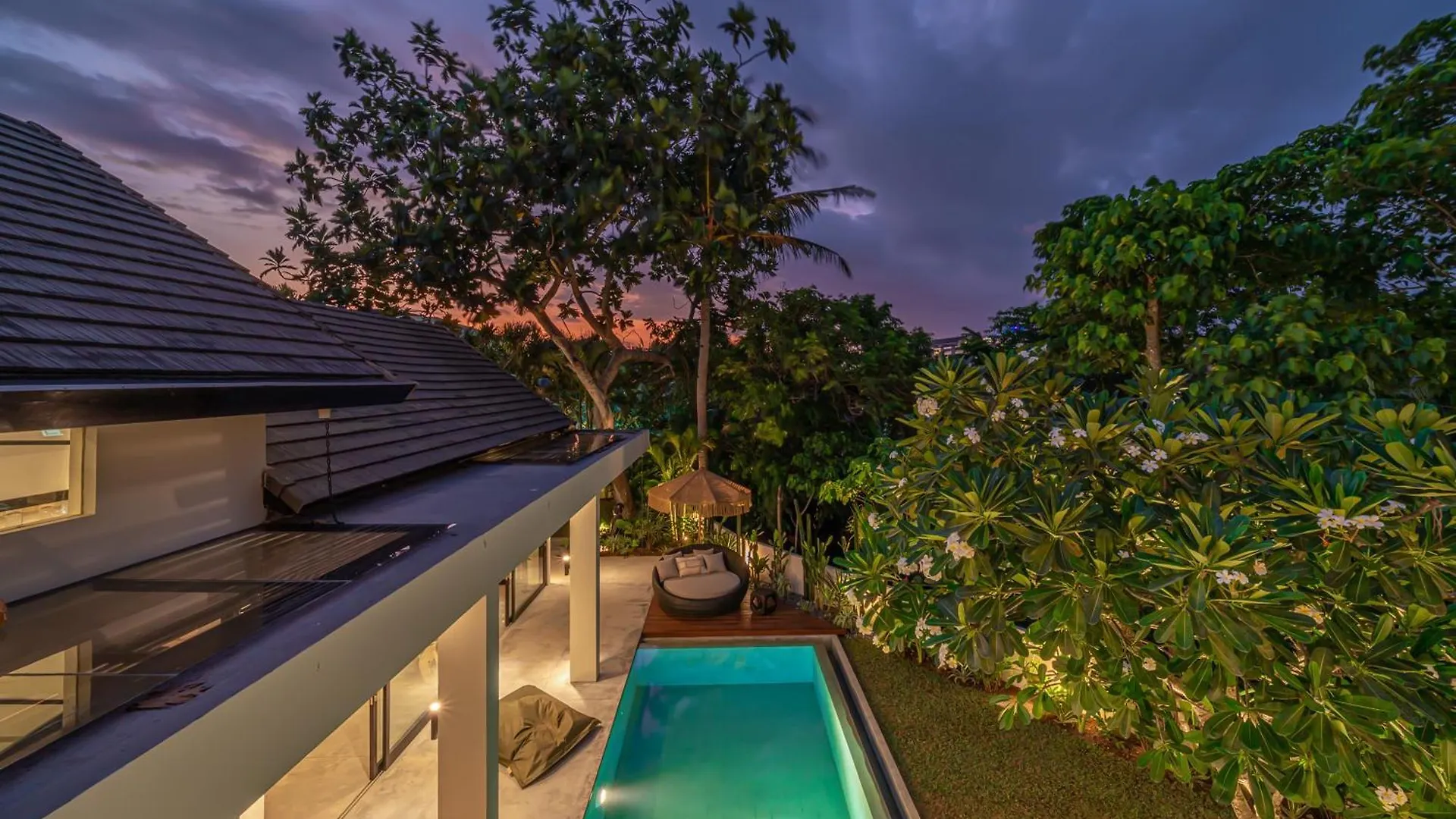 Villa Prana - High End Boutique Style Interior Design 5 Bedroom Villa Canggu