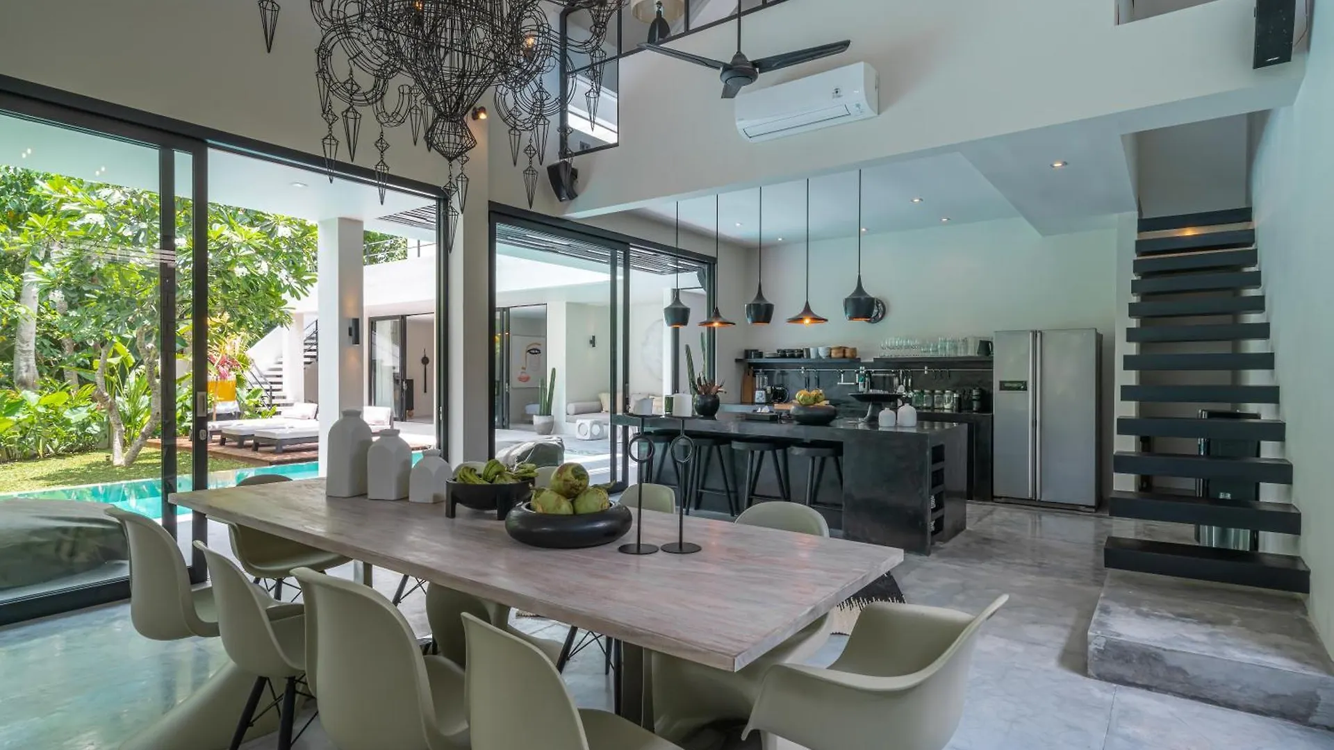 Villa Prana - High End Boutique Style Interior Design 5 Bedroom Villa Canggu   Canggu (Bali)