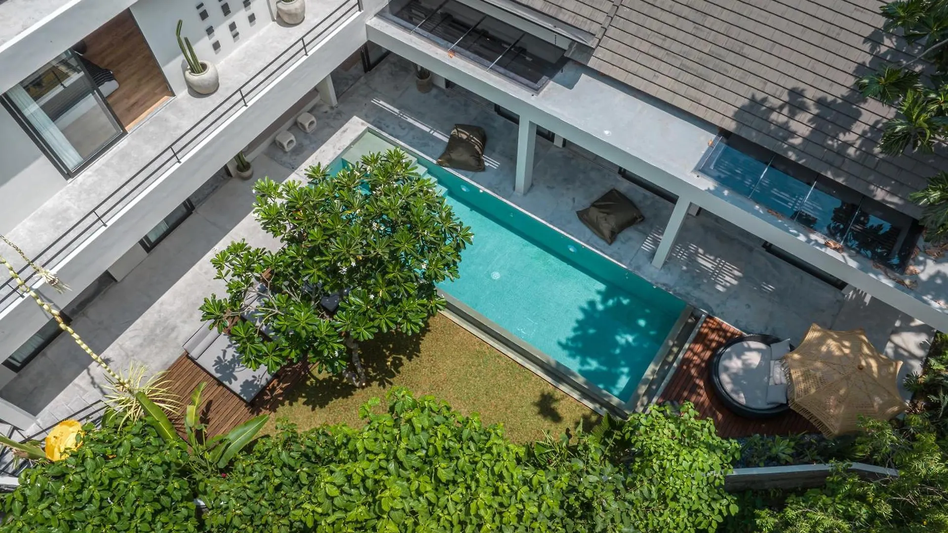 Villa Prana - High End Boutique Style Interior Design 5 Bedroom Villa Canggu  Canggu (Bali)