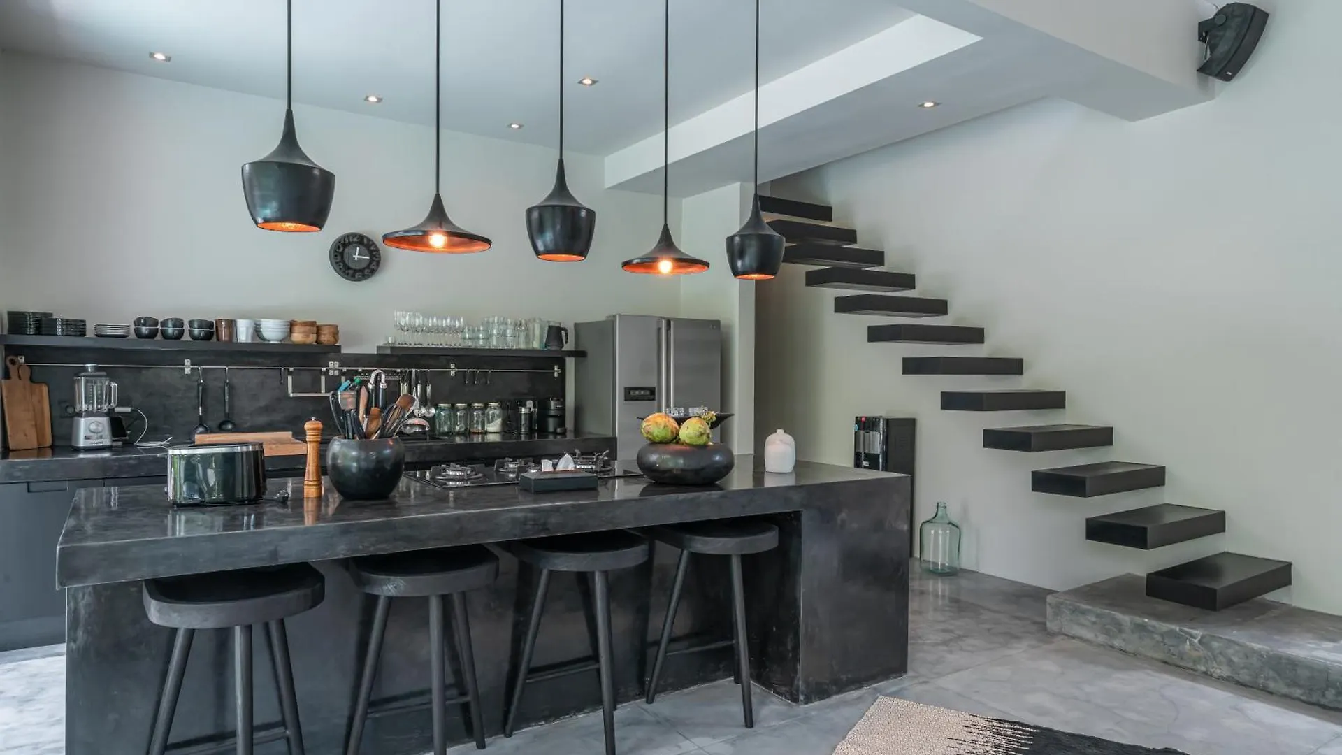Villa Prana - High End Boutique Style Interior Design 5 Bedroom Villa Canggu  Indonesia
